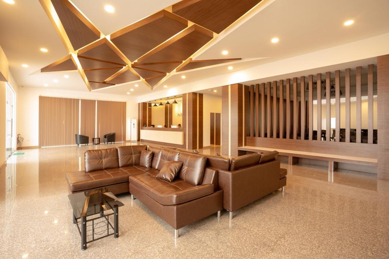 Intouch Riverside Hotel Паксе Экстерьер фото
