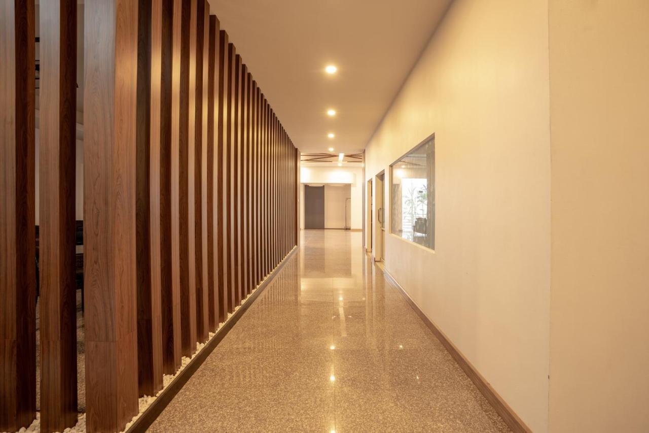 Intouch Riverside Hotel Паксе Экстерьер фото