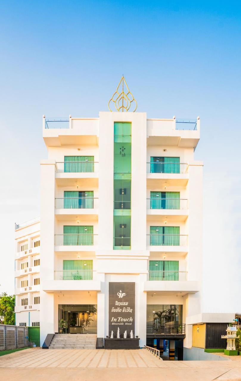 Intouch Riverside Hotel Паксе Экстерьер фото