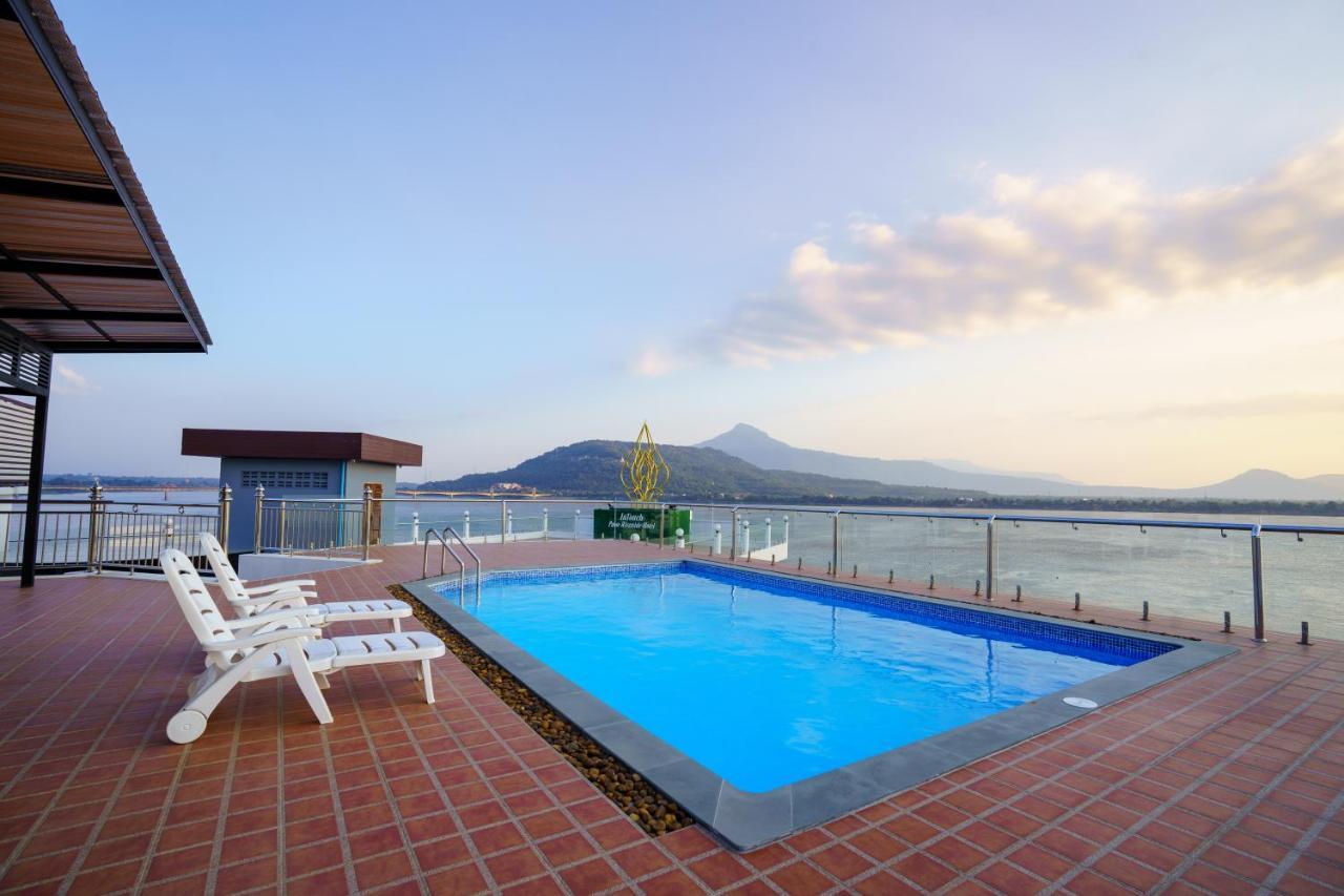 Intouch Riverside Hotel Паксе Экстерьер фото